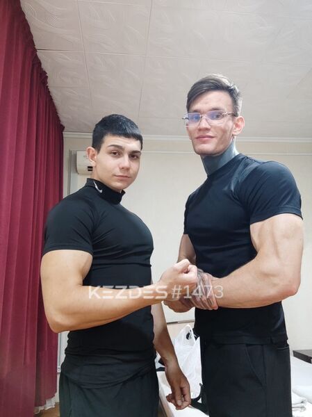 Красавчик боб, Алматы