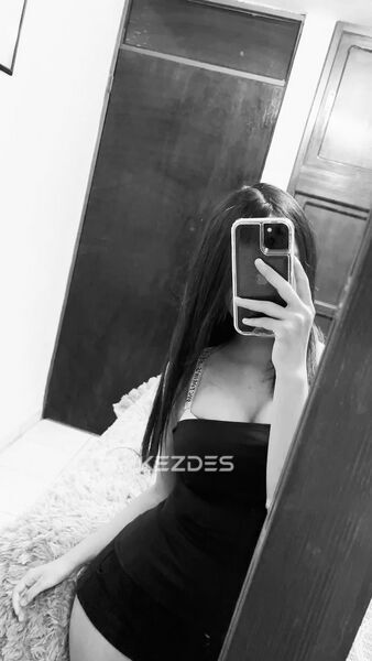 卡米拉·外出 Astana фото — 4